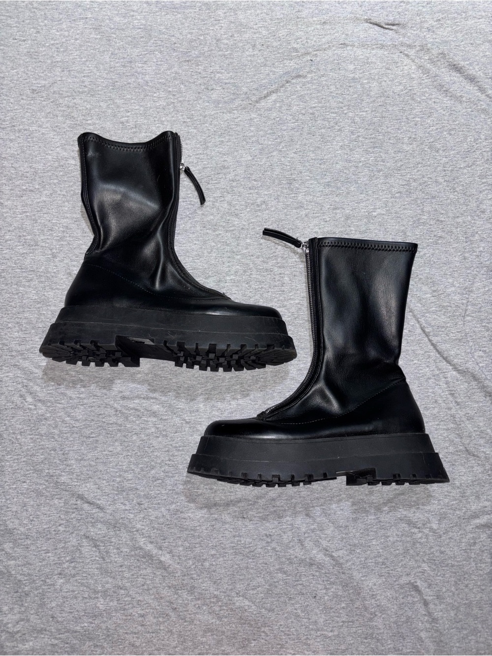 Urban Outfitters Black Chunky Zipper Combat Boots
